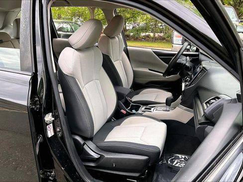 Used 2019 Subaru Forester w/ Alloy Wheel Package AWD/4WD image 9