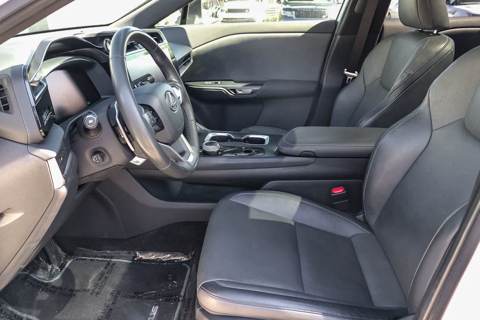Used 2023 Lexus RZ 450e Premium w/ Technology Package AWD/4WD image 18