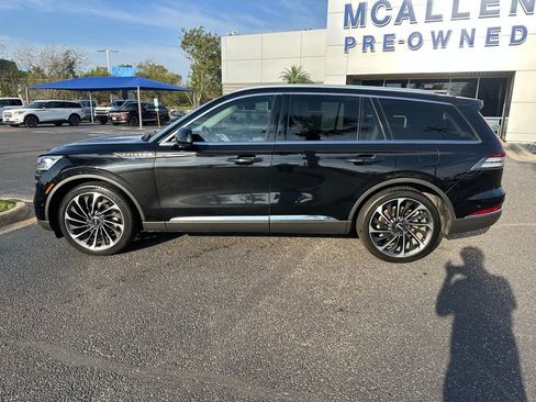 Used 2022 Lincoln Aviator Reserve w/ Equipment Group 201A image 3