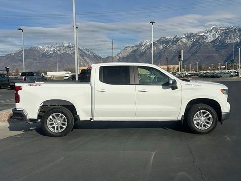 New 2025 Chevrolet Silverado 1500 LT AWD/4WD image 32