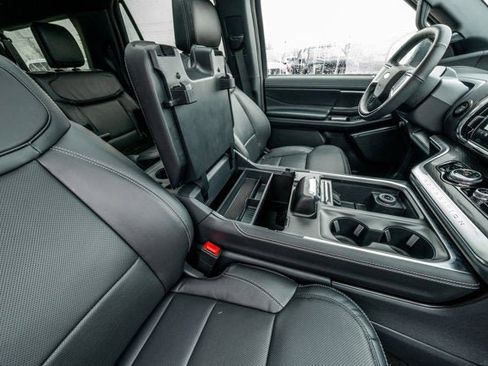 New 2025 Ford Expedition Max Platinum w/ Stealth Performance Package image 34