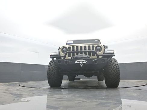 Used 2020 Jeep Gladiator Sport w/ Quick Order Package 24S AWD/4WD image 34
