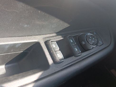 Used 2024 Ford Edge SEL w/ Convenience Package image 22