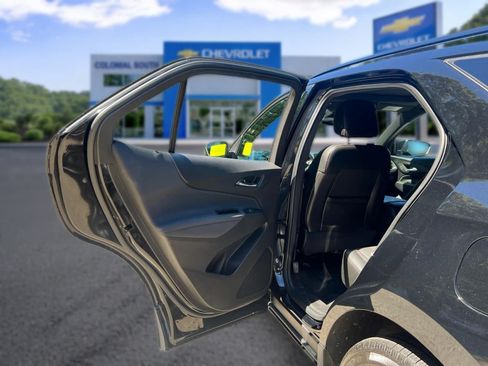Used 2023 Chevrolet Equinox RS AWD/4WD image 29