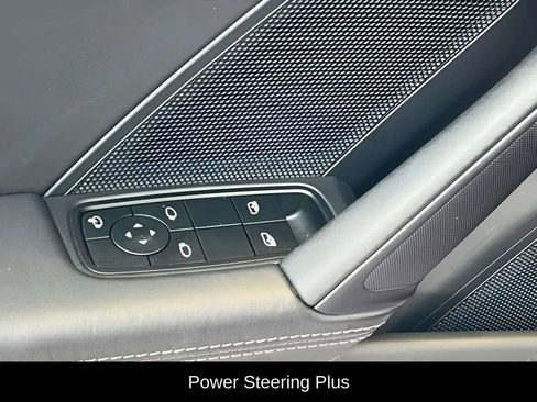 Used 2023 Porsche 911 Carrera T image 8