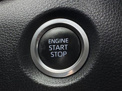 Used 2020 Toyota Corolla XSE FWD image 20