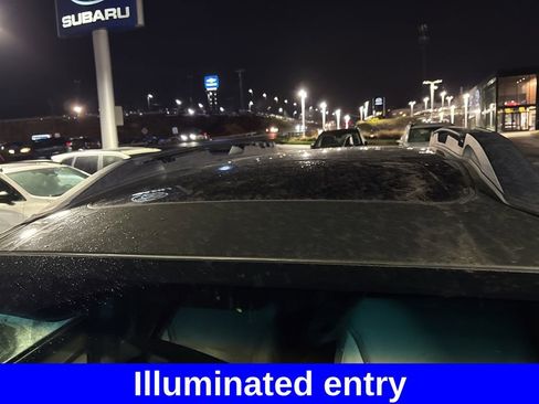 Used 2017 Subaru Outback 2.5i Premium image 12