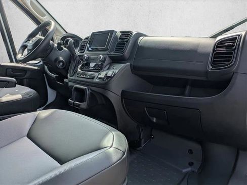 Used 2025 RAM ProMaster 2500 w/ Power Group image 20