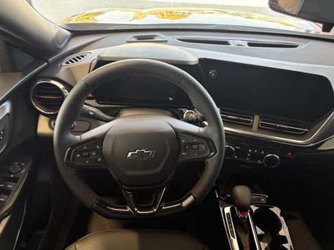 New 2026 Chevrolet Trax RS w/ Sunroof Package image 11