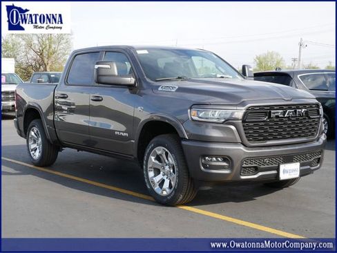 New 2026 RAM 1500 Big Horn AWD/4WD image 1
