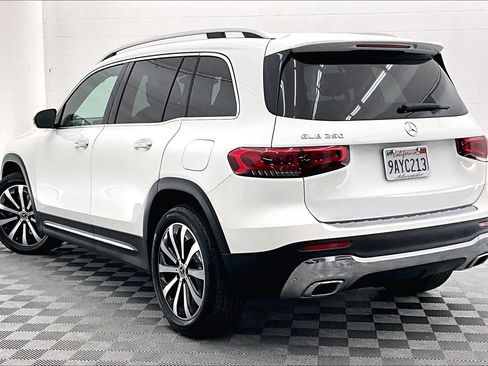 Used 2022 Mercedes-Benz GLB 250 image 10