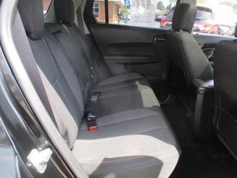 Used 2017 GMC Terrain SLE AWD/4WD image 40