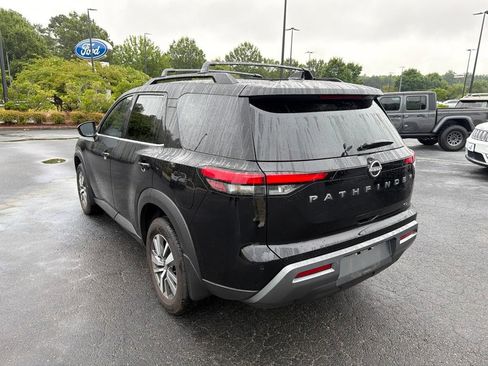 Used 2026 Nissan Pathfinder SL FWD image 14