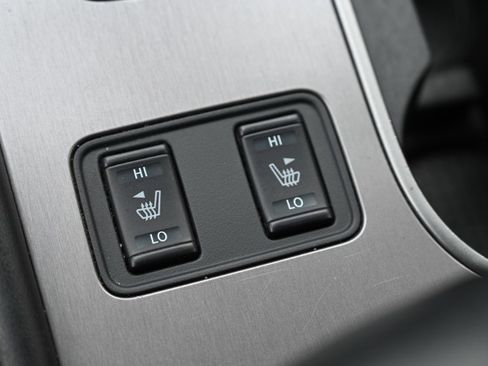 Used 2023 Nissan Murano SV image 28