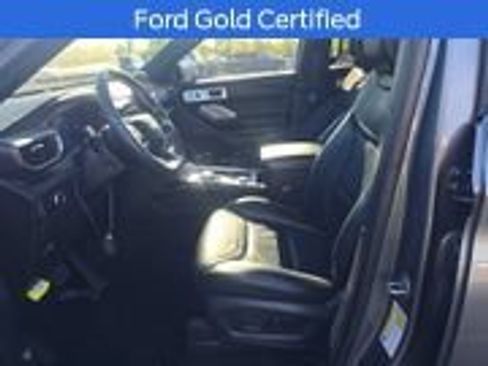 Used 2024 Ford Explorer ST w/ Equipment Group 401A AWD/4WD image 2