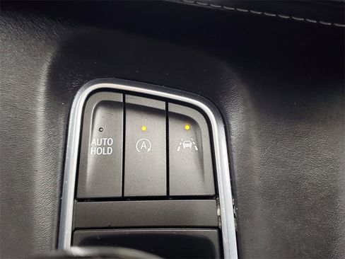 Used 2021 Cadillac Escalade Premium Luxury Platinum image 27