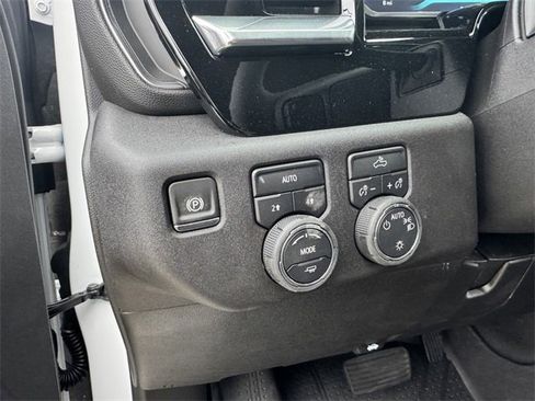 New 2026 Chevrolet Silverado 1500 LT w/ LPO, Dark Essentials Package image 19