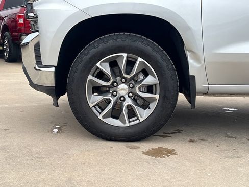 Used 2020 Chevrolet Silverado 1500 LT w/ All-Star Edition image 34