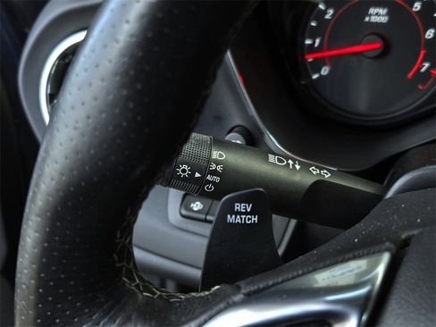 Used 2016 Chevrolet Camaro SS image 27