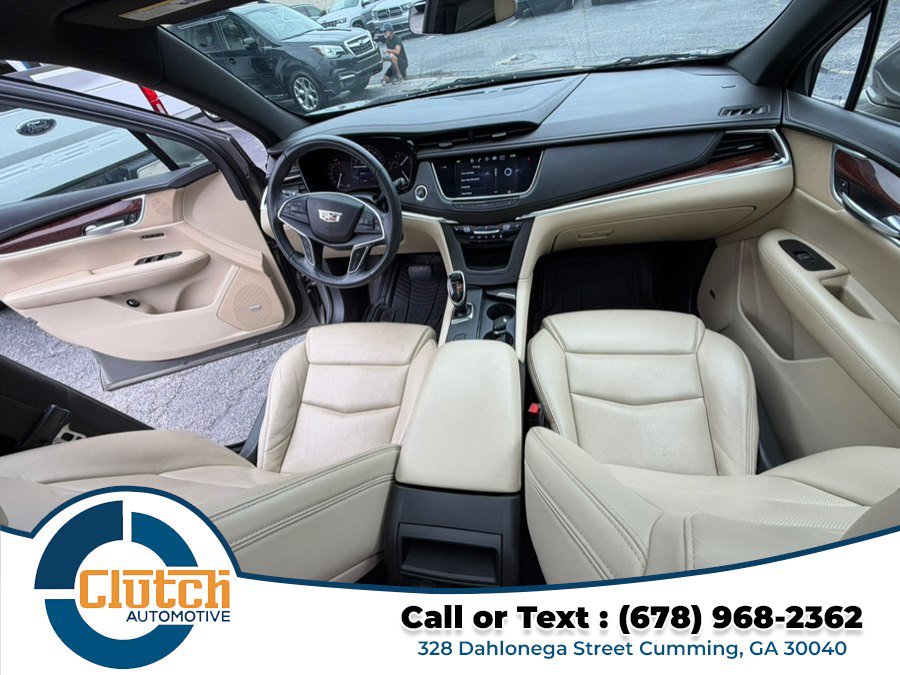 Used 2018 Cadillac XT5 FWD Premium Luxury w/ Driver Awareness Package image 20