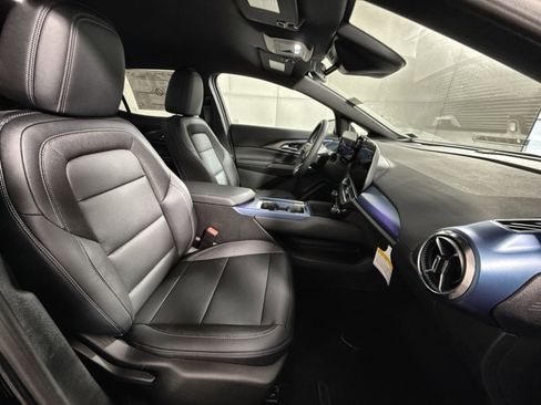 New 2026 Chevrolet Traverse LT image 26