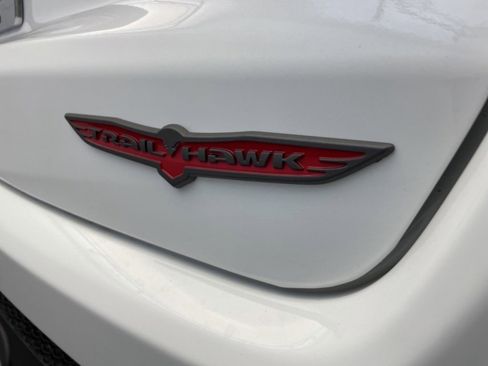 New 2026 Jeep Compass Trailhawk w/ Sun, Sound & Navigation Group image 5