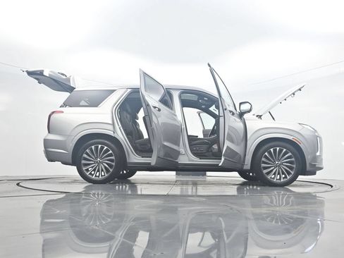 Used 2024 Hyundai Palisade Calligraphy AWD/4WD image 45