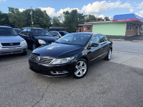 Used 2013 Volkswagen CC Sport FWD image 2