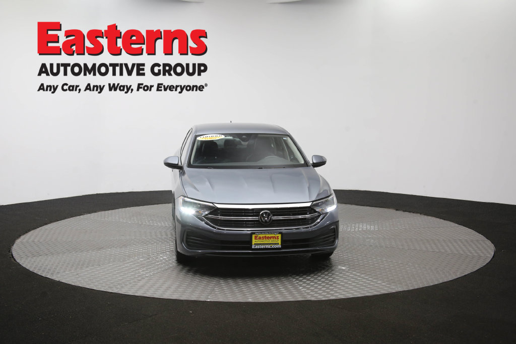 Used 2024 Volkswagen Jetta SE FWD image 53