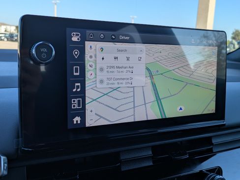 Used 2024 Honda Prologue Touring image 25