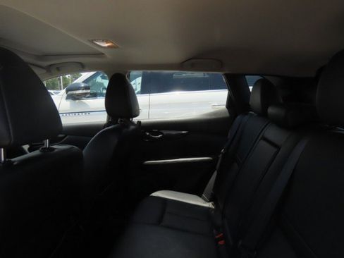 Used 2021 Nissan Rogue Sport SL w/ Premium Package FWD image 15