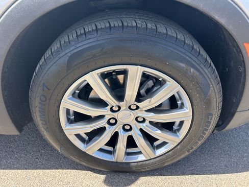 Used 2022 Cadillac XT4 Premium Luxury w/ Safety Alert Package AWD/4WD image 12