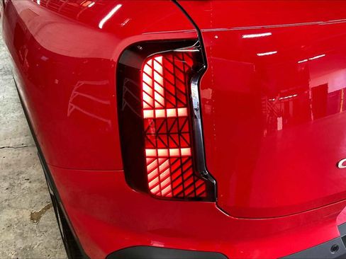 Used 2025 MINI Cooper Countryman S image 32