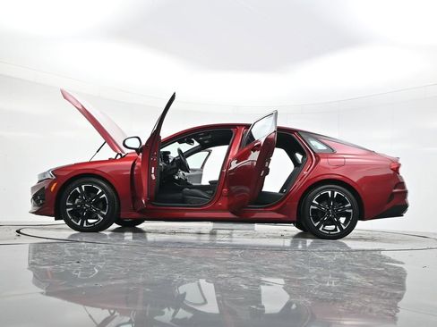 Used 2023 Kia K5 GT-Line image 54