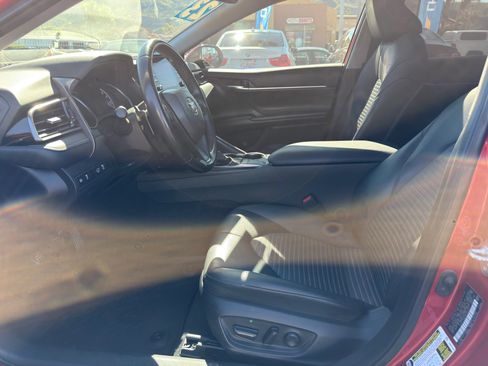 Used 2023 Toyota Camry SE w/ Convenience Package image 22