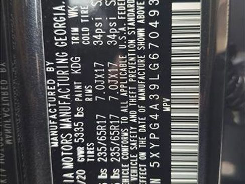 Used 2020 Kia Sorento LX image 17