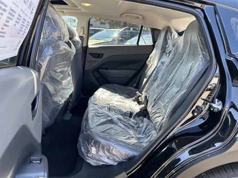 New 2025 Subaru Crosstrek 2.0i Premium image 6