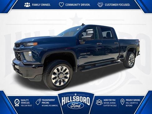 Used 2022 Chevrolet Silverado 2500 Custom w/ Custom Value Package AWD/4WD image 1