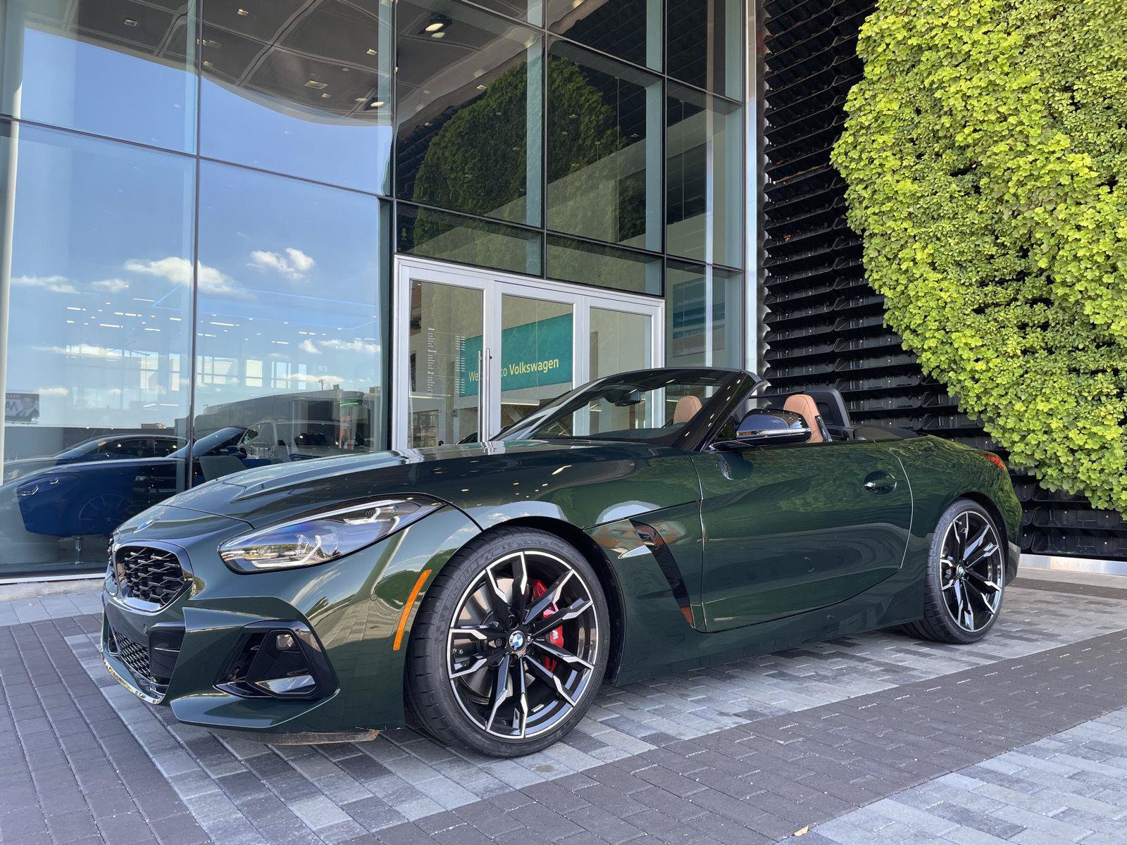 Used 2026 BMW Z4 M40i w/ Premium Package RWD image 17