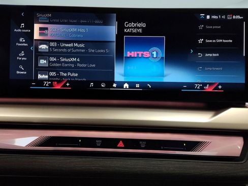 New 2026 BMW i5 eDrive40 w/ M Sport Package image 24