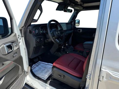 Used 2024 Jeep Wrangler Unlimited Rubicon 392 AWD/4WD image 13