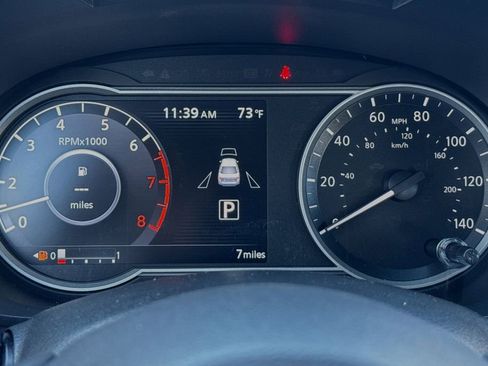 New 2025 Nissan Versa SV w/ Trunk Package image 20