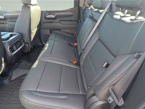 New 2026 GMC Sierra 1500 SLT w/ SLT Premium Package image 28