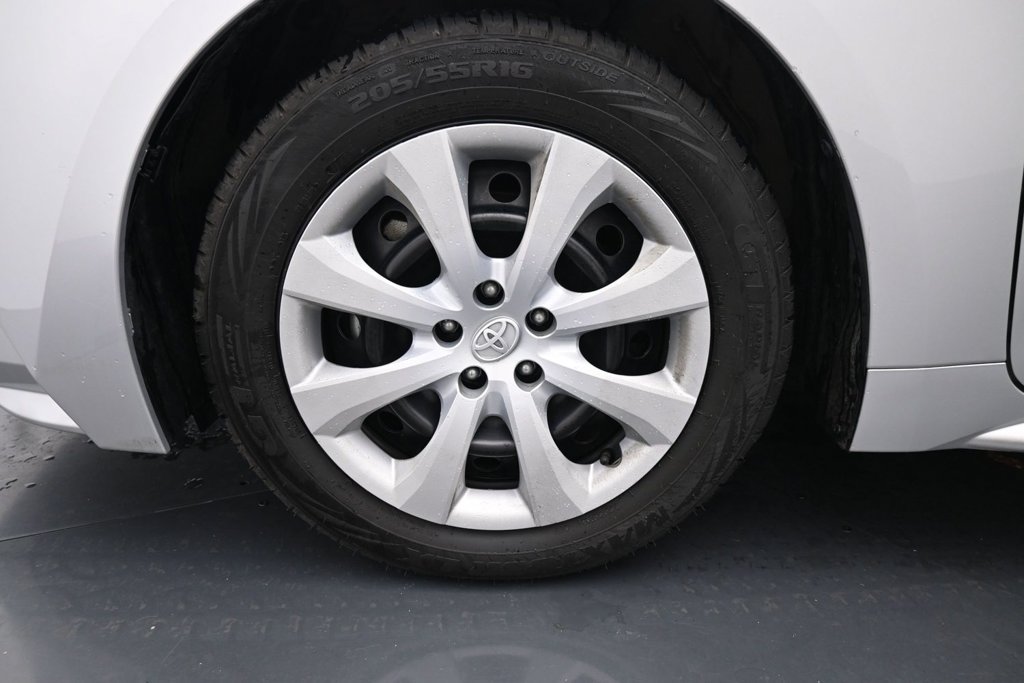 Used 2023 Toyota Corolla LE FWD image 14