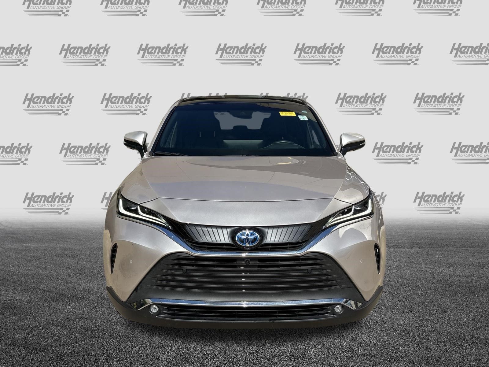 Used 2024 Toyota Venza Limited AWD/4WD image 3