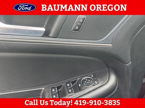 Used 2024 Ford Edge SEL w/ Convenience Package AWD/4WD image 19