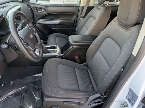 Used 2022 Chevrolet Colorado LT w/ LPO, Power Package RWD image 21