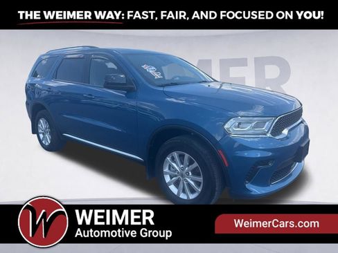 Used 2024 Dodge Durango SXT AWD/4WD image 3
