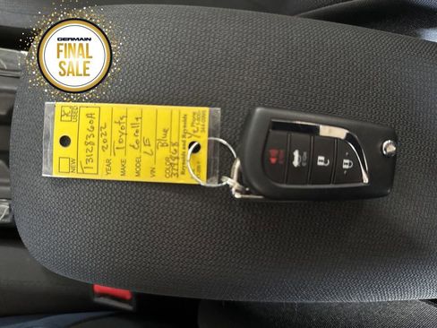 Used 2022 Toyota Corolla LE image 18