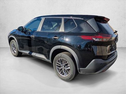 Used 2023 Nissan Rogue S image 7